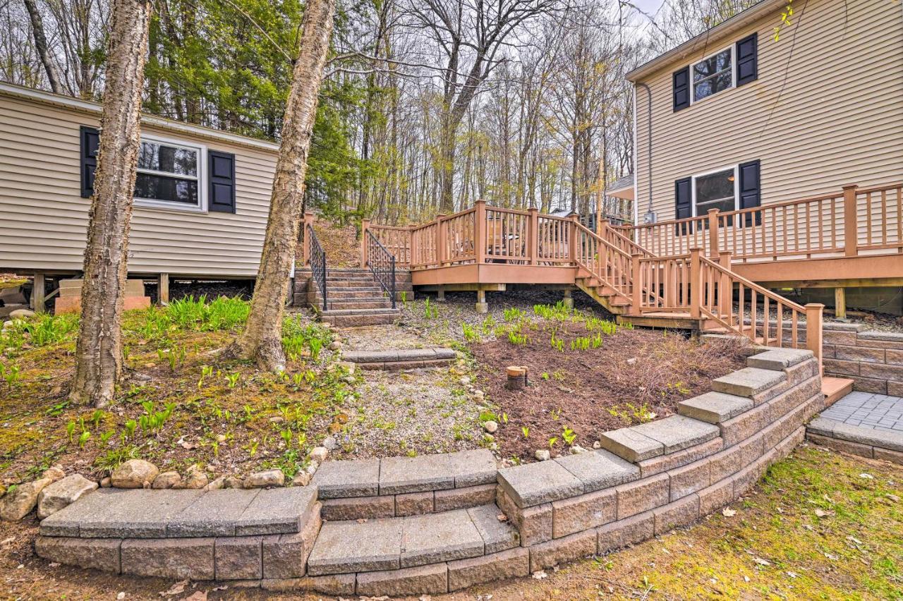Lakefront Broadalbin Getaway With Deck And Kayaks Extérieur photo